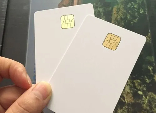 Plain PVC Card Supplier in Saudi Arabia